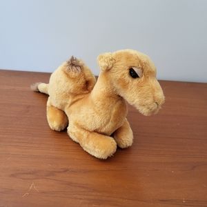 Vintage 1970s Dankin Camel Plush Minor Wearing